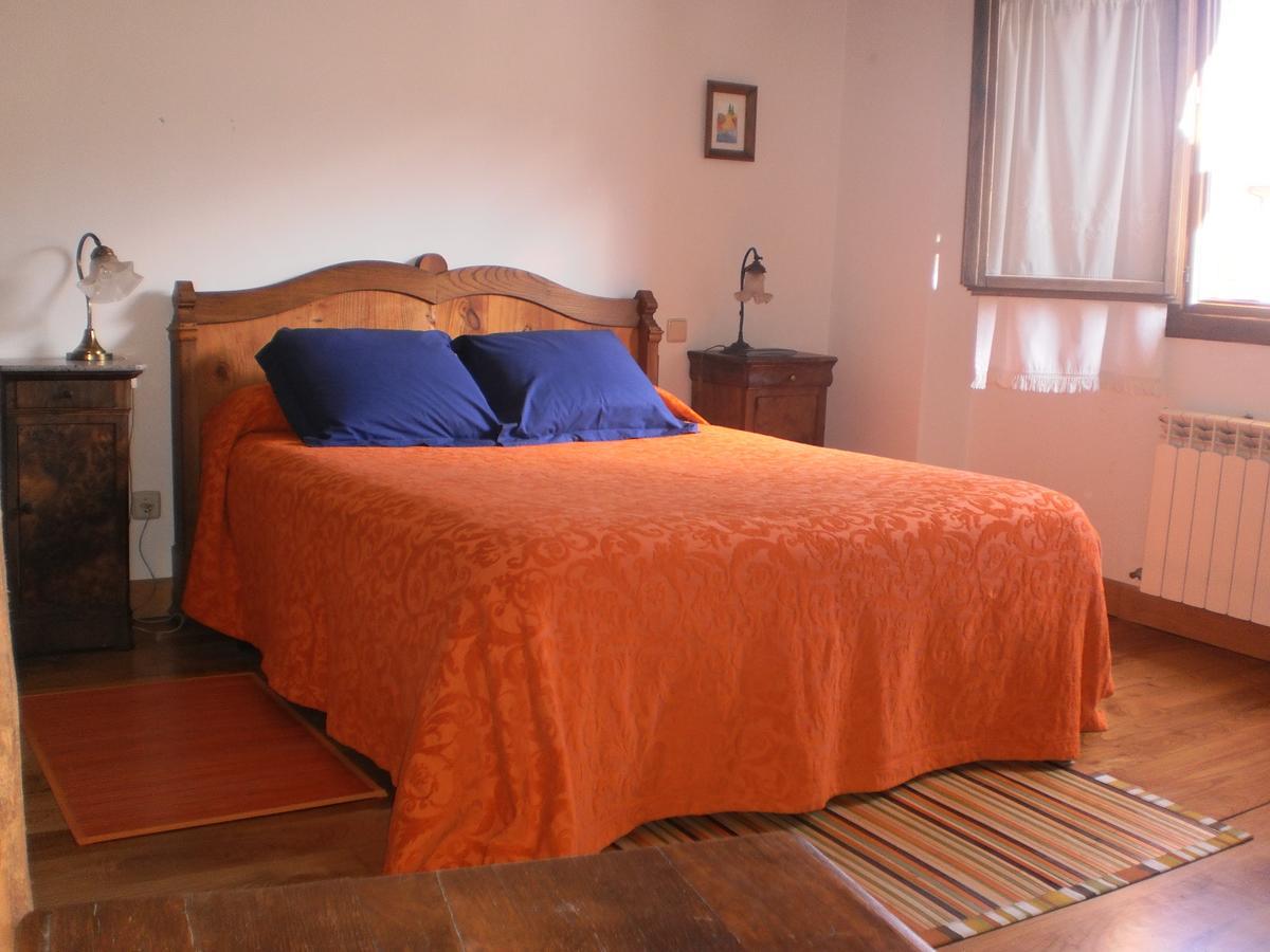 Larraenea Bed And Breakfast Лесака Екстериор снимка